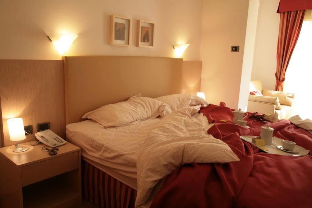 Bed and Breakfast Vilola Zambratija  Zewnętrze zdjęcie