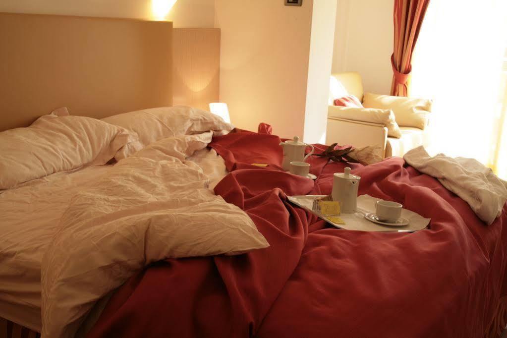 Bed and Breakfast Vilola Zambratija  Zewnętrze zdjęcie