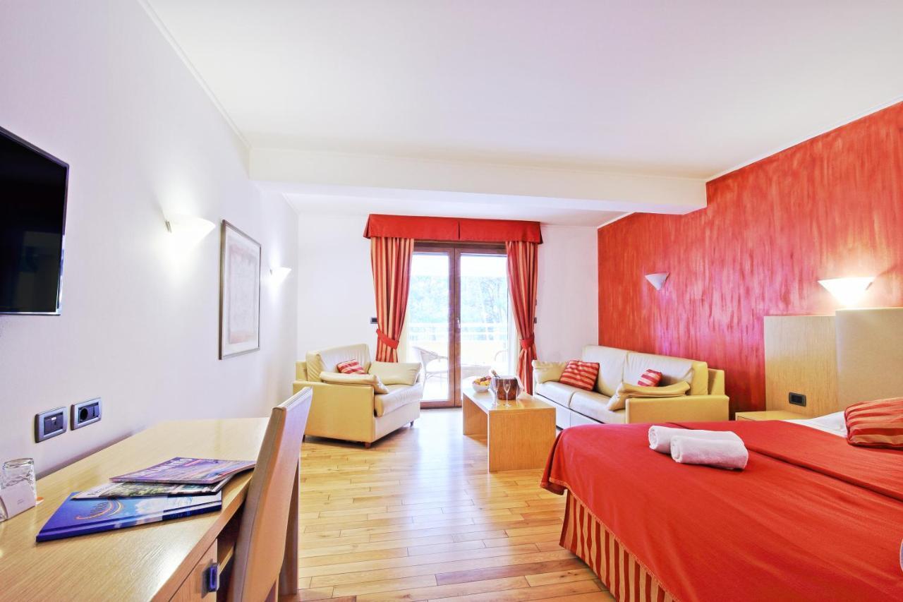 Bed and Breakfast Vilola Zambratija  Pokój zdjęcie